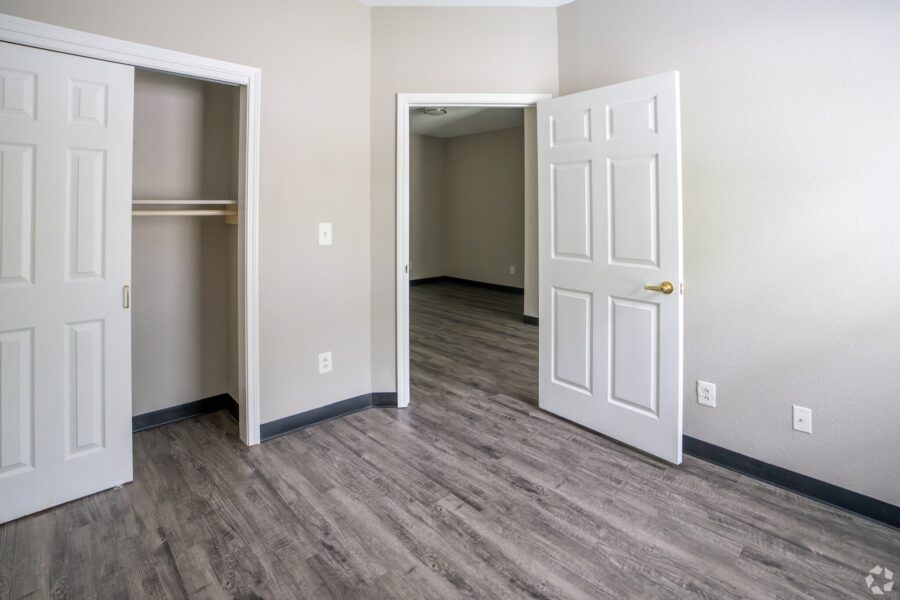 The Pines at Birmingham Interior Photo