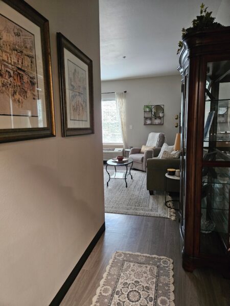 The Pines at Birmingham Interior Photo