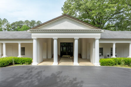 The Pines at Birmingham Exterior Photo. Independent Living in Birmingham.